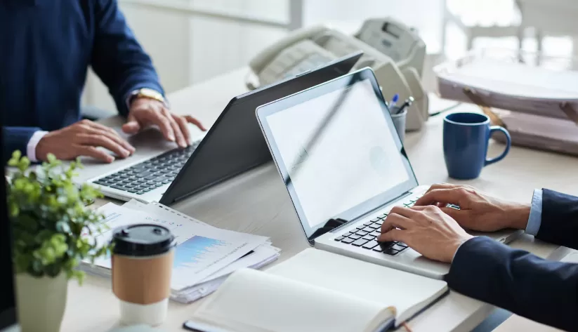 Staff Administrasi
